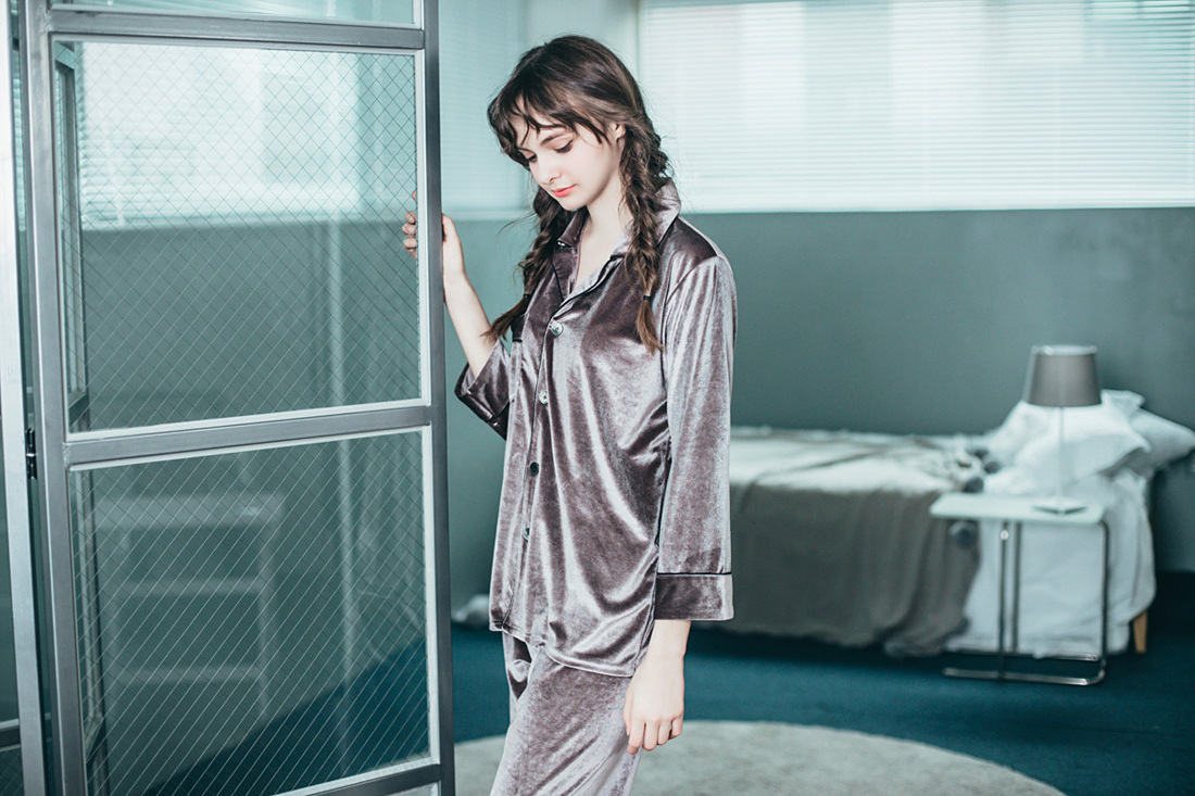 Couple Gold Velvet Long Sleeve Pajamas - Image 2